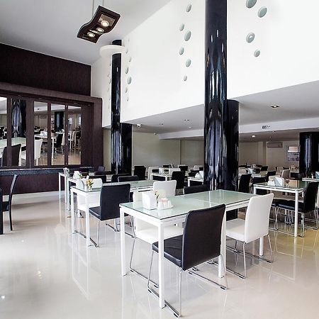 Hotel MD Grand Nakhon Si Thammarat Exterior foto