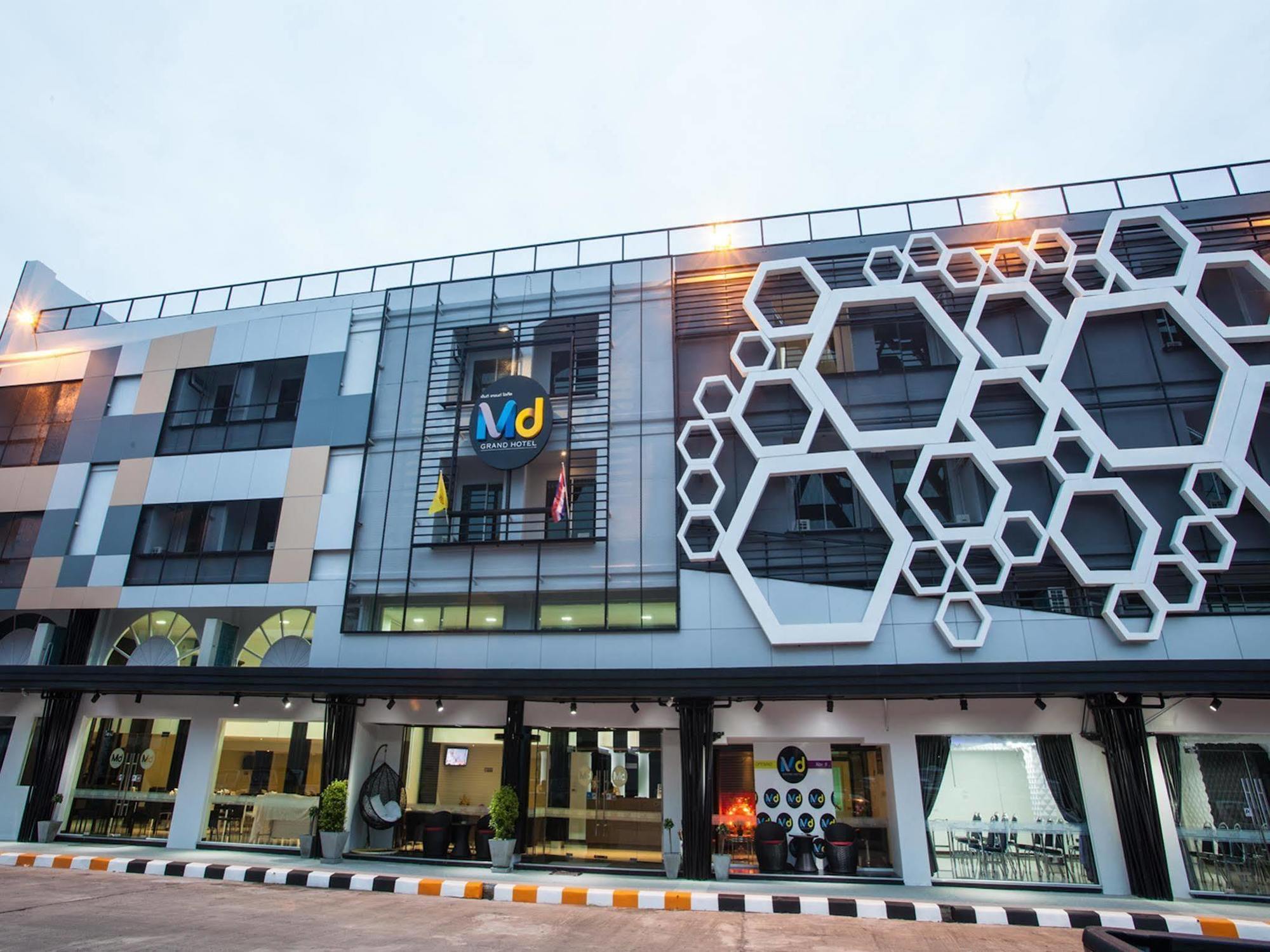 Hotel MD Grand Nakhon Si Thammarat Exterior foto