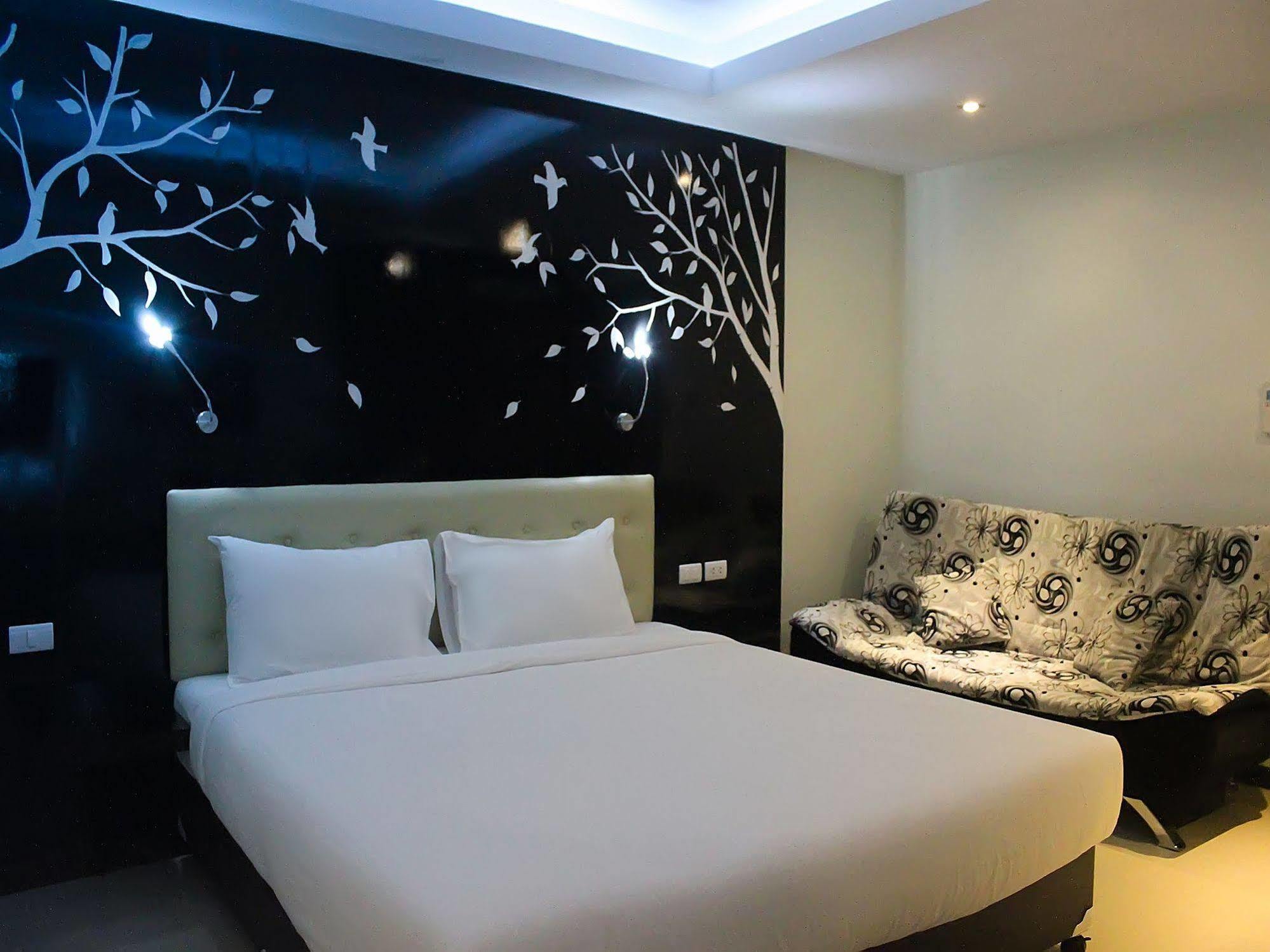 Hotel MD Grand Nakhon Si Thammarat Exterior foto